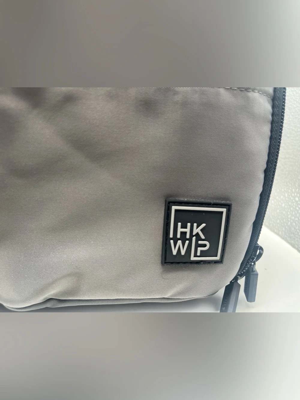 IHKWIP cargo tote